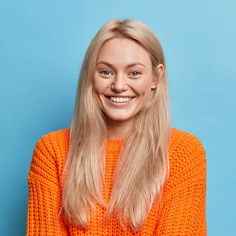 Portrait Of Cheerful Blonde Young Woman Smiles Gen Czdtyq4 - Doc-Rep portrait of cheerful blonde young woman smiles gen CZDTYQ4